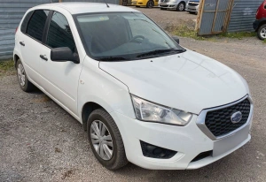 Datsun mi-Do