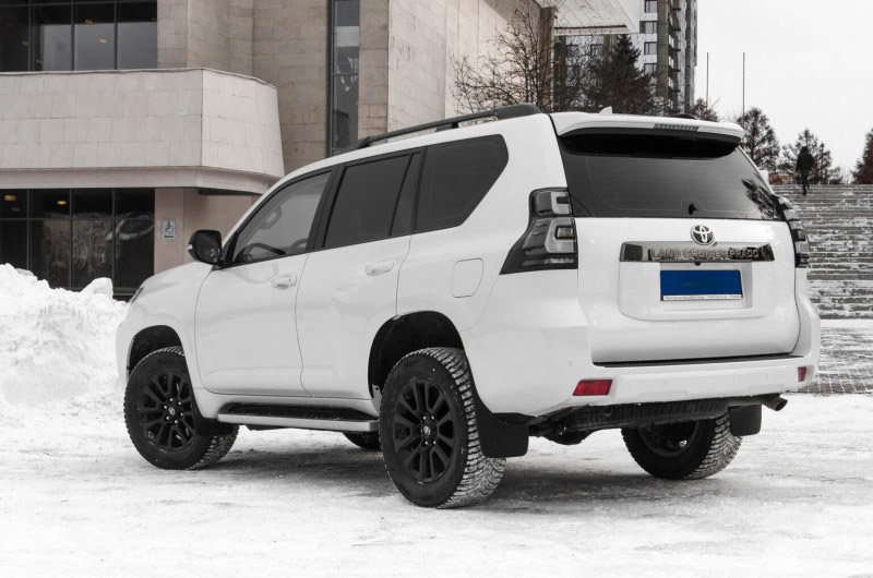 Toyota Land Cruiser 150