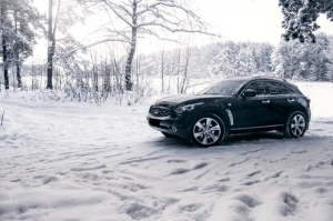 Infiniti FX37
